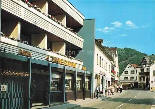 AK / Ansichtskarte  Waldbreitbach Wied Hotel Vier Jahreszeiten Neuwiederstrasse