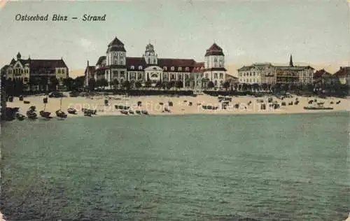 AK / Ansichtskarte  Binz Ruegen Ostseebad Strand