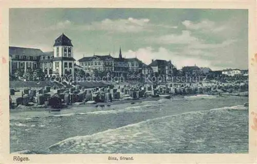 AK / Ansichtskarte  Binz Ruegen Strandpartie