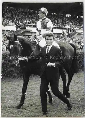 AK / Ansichtskarte  Reitsport Pferdesport Pferderennen Schachen Aarau