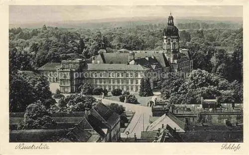 AK / Ansichtskarte  Neustrelitz Schloss