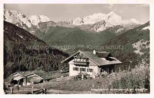 AK / Ansichtskarte  GARMISCH-PARTENKIRCHEN Almwirtschaft Hintergraseck mit Alpspitze