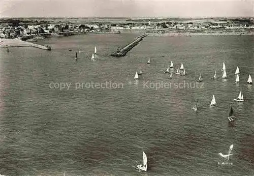 AK / Ansichtskarte  Saint-Gilles-Croix-de-Vie Vendee Les regates Vue aerienne