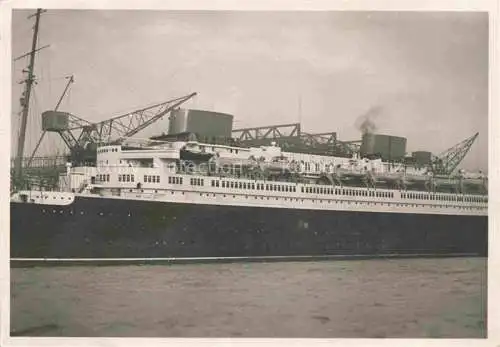 AK / Ansichtskarte  Dampfer Oceanliner Turbinen Europa 