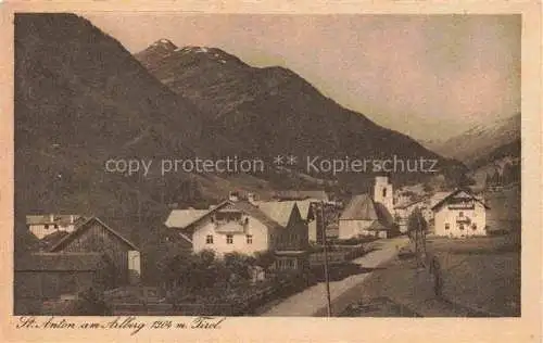 AK / Ansichtskarte  St Anton Arlberg Tirol AT Ortsansicht mit Kirche Alpen