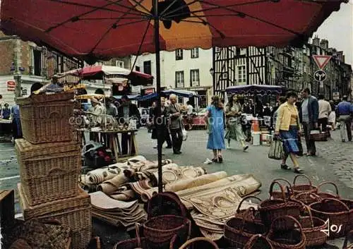 AK / Ansichtskarte  RENNES 35 Ille-et-Vilaine Le marché de la Place des Lices