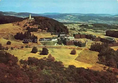 AK / Ansichtskarte  Roth Rhoen-Grabfeld Rother Kuppe mit Rhoen Park Hotel und Aussichtsturm