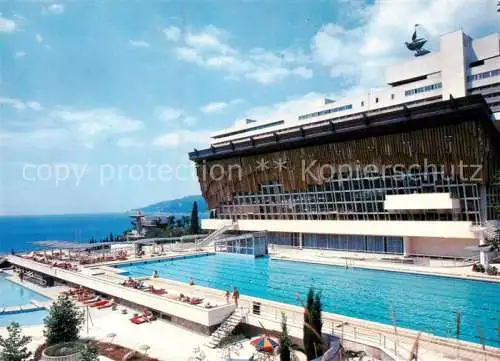 AK / Ansichtskarte  Yalta Jalta Krim Crimea Hotel Inturist Swimmingpool 