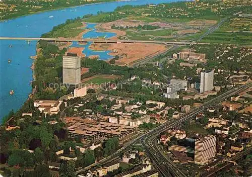 AK / Ansichtskarte  BONN Rhein Blick auf das Regierungsviertel Bundeskanzleramt Konrad Adenauer-Bruecke