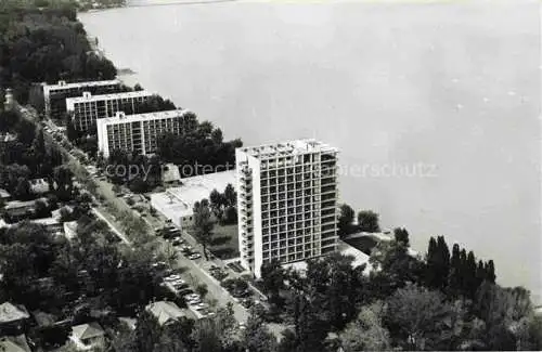 AK / Ansichtskarte  Siofok Siofokrol HU Neue Hotelreihe am Balaton