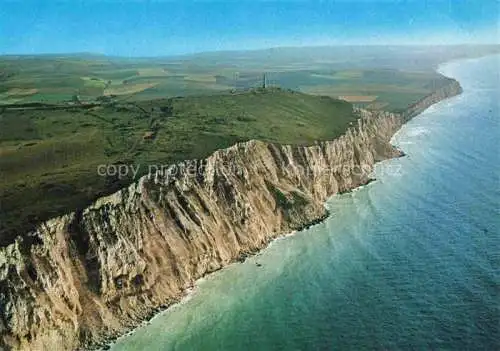 AK / Ansichtskarte  Le Cap Blanc Nez 62 Pas-de-Calais au fond la Baie de Wissant Vue aerienne