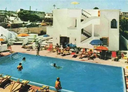 AK / Ansichtskarte  Forio d Ischia IT Pensione Villa Cortesa Swimming Pool