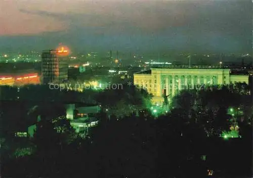 AK / Ansichtskarte Alma-Ata Almaty Kasachstan Abend Stadt 
