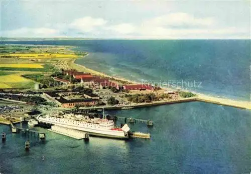 AK / Ansichtskarte Grossenbrode Ostseebad Bahnhofsgaststaette Strandhotel an der Faehre Deutschland Daenemark