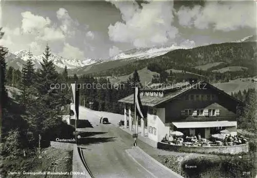 AK / Ansichtskarte Riezlern Kleinwalsertal Vorarlberg oesterreichister Grenzgasthof Walserschanz