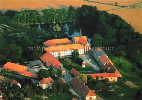 AK / Ansichtskarte HILDESHEIM Kloster Marienrode Priorat der Benediktinerinnen