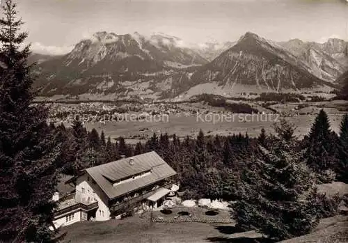 AK / Ansichtskarte OBERSTDORF Café Restaurant Pension Bergkristall Alpenpanorama