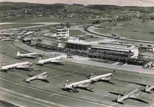 AK / Ansichtskarte Flughafen Airport Aeroporto Zuerich Kloten