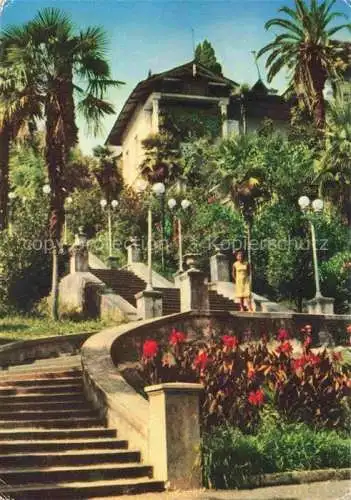 AK / Ansichtskarte Suchumi Sochumi Georgia Haus