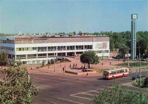 AK / Ansichtskarte Alma-Ata Almaty Kasachstan Busbahnhof