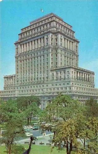 AK / Ansichtskarte MONTREAL  QUEBEC Canada The Sun Life Building