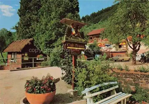 AK / Ansichtskarte Loecherberg Oberharmersbach Hotel Pension Schwarzwald-Idyll Wegweiser