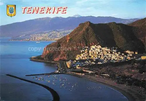 AK / Ansichtskarte Playa de Las Teresitas Tenerife Islas Canarias ES y al fondo Santa Cruz de Tenerife