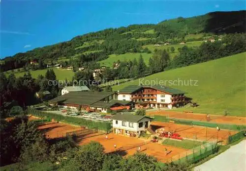 AK / Ansichtskarte St Johann Pongau AT Sporthotel Prem Tennishalle Tennisplaetze