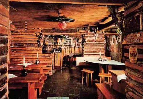 AK / Ansichtskarte Mechenhard Wirtshaus im Spessart Haus Bergblick Gaststube