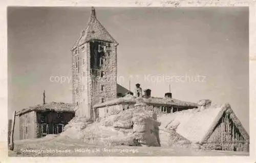 AK / Ansichtskarte Karpacz Krummhuebel Riesengebirge PL Schneegrubenbaude im Winter