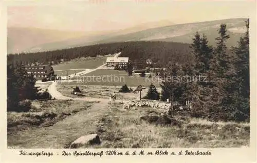 AK / Ansichtskarte Spindleruv Mlyn Spindelmuehle Riesengebirge CZ Panorama Spindlerpass und die Peterbaude