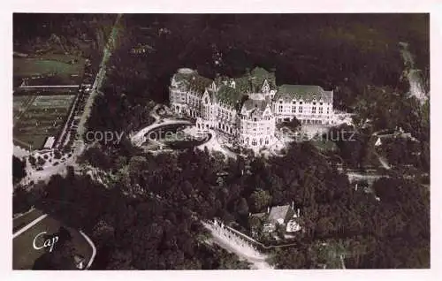 AK / Ansichtskarte LE_TOUQUET PARIS PLAGE_62_Pas de Calais Le Royal Picardy Hotel vue prise en avion 