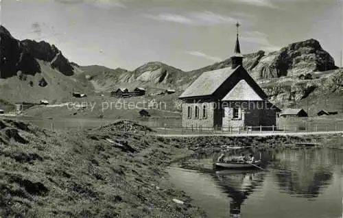 AK / Ansichtskarte Melchsee Frutt Kapelle mit Bruenighaupt Melchsee Frutt