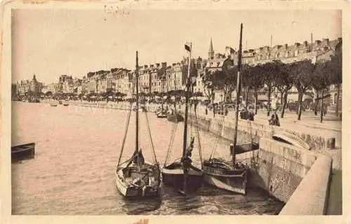 AK / Ansichtskarte TROUVILLE_ SUR MER_14_Calvados La Tonques et le Quai Tostain 