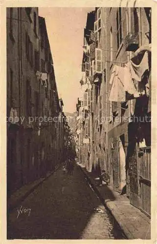 AK / Ansichtskarte TOULON_ SUR MER_83_Var Une Rue du vieux quartier 