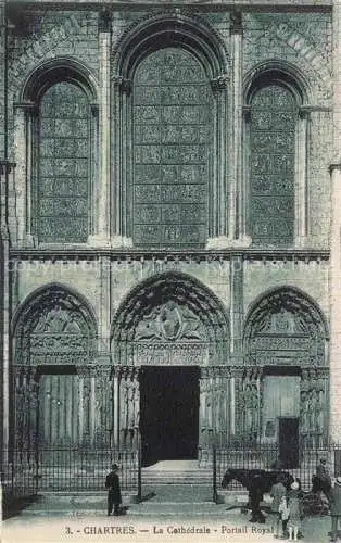 AK / Ansichtskarte Chartres_28_Eure et Loir La Cathedrale portail royal 