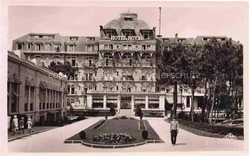 AK / Ansichtskarte LA BAULE SUR MER_La Baule les Pins_44 Hotel Royal 