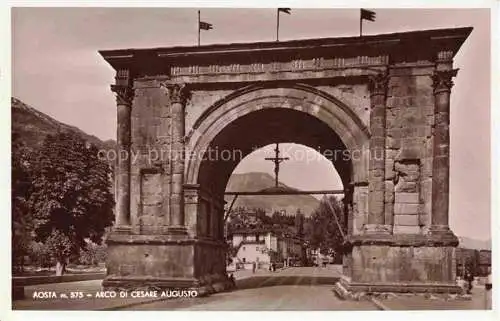 AK / Ansichtskarte Aosta Valle d Aosta IT Arco di Cesare Augusto