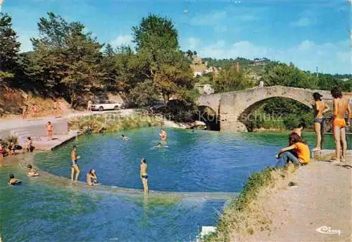 AK / Ansichtskarte Salernes Le pont romain et la baignade Salernes
