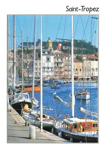 AK / Ansichtskarte Saint_Tropez_Var Le Port Saint_Tropez_Var