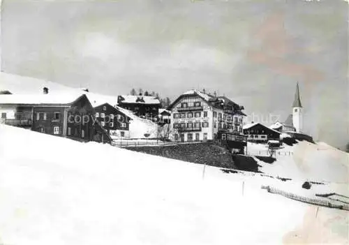 AK / Ansichtskarte Tenna_1654m_Safien_Surselva_GR Ortspartie im Winter 