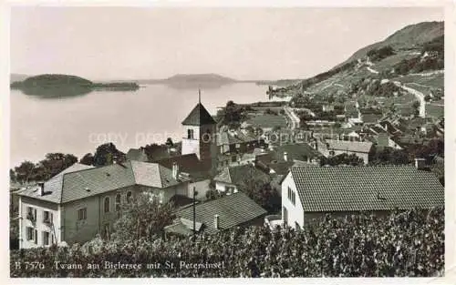AK / Ansichtskarte Twann_Nidau_BE Panorama Blick auf Bielersee mit St. Petersinsel 