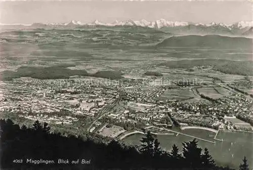 AK / Ansichtskarte Magglingen Panorama Blick auf Biel mit Alpenkette Magglingen