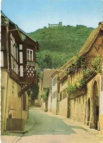 AK / Ansichtskarte Hambach  Neustadt Weinstrasse Schlossgasse mit Blick zum Hambacher Schloss