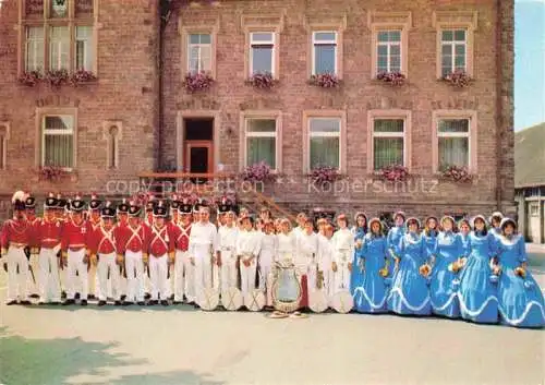 AK / Ansichtskarte Wiesenbach Baden Kulturgemeinschat mit Buergerwehr Spielmannszug und Biedermeiergruppe