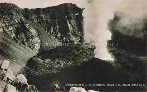 AK / Ansichtskarte Vesuvio Vulkan Vulcano Volcano Napoli Campania IT Vesuvio il piccolo cono nel gran cratere