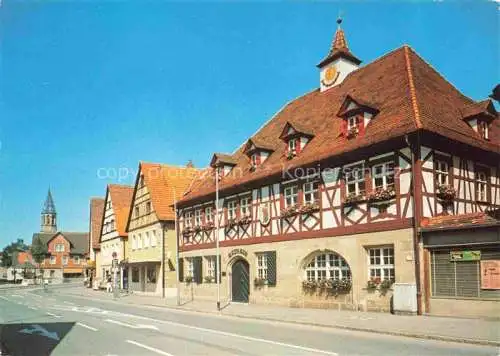 AK / Ansichtskarte Feucht Hauptstrasse mit Rathaus Fachwerkhaus