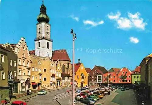 AK / Ansichtskarte Cham  Oberpfalz Stadtplatz Kirche