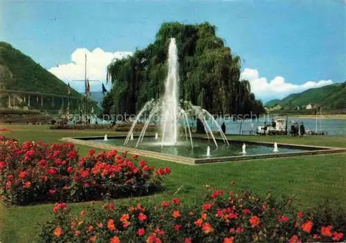 AK / Ansichtskarte Andernach Rhein Rheinanlagen Springbrunnen