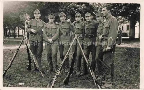 AK / Ansichtskarte Militaria Schweiz Soldaten